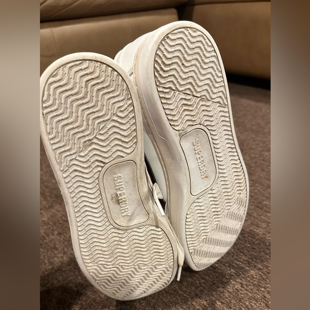 Good condition Superdry Champs Sports Cream Sneakers Japan 10 - Picture 5 of 8